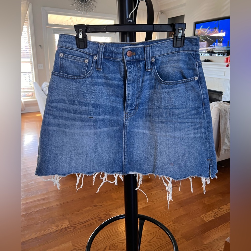 Madewell denim skirt size 28